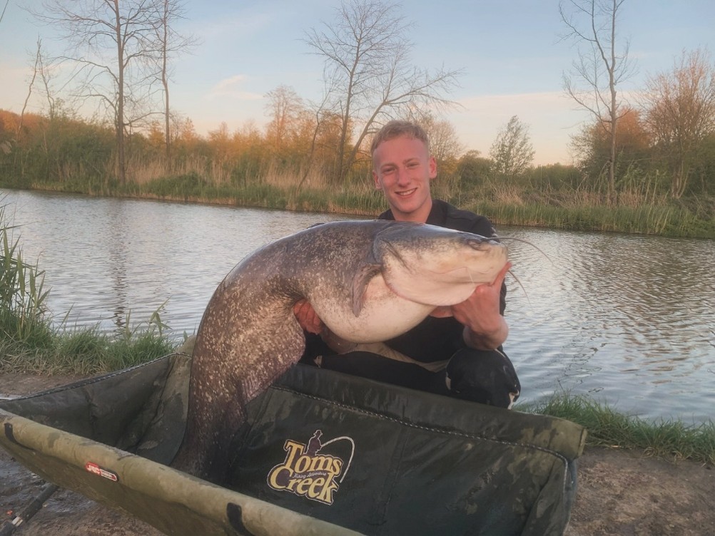 Een Big Gme meerval